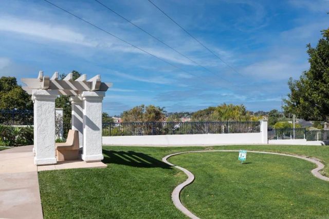 2395 Rancho Del Oro Road 30, Oceanside, CA 92056