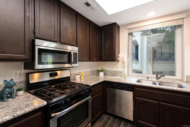 2395 Rancho Del Oro Road 30, Oceanside, CA 92056