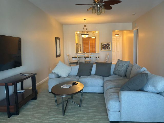 9 Harbour Isle Drive E Ph-5, Fort Pierce, FL 34949