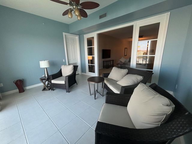 9 Harbour Isle Drive E Ph-5, Fort Pierce, FL 34949