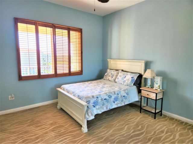 9 Harbour Isle Drive E Ph-5, Fort Pierce, FL 34949