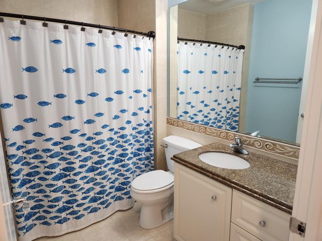 9 Harbour Isle Drive E Ph-5, Fort Pierce, FL 34949