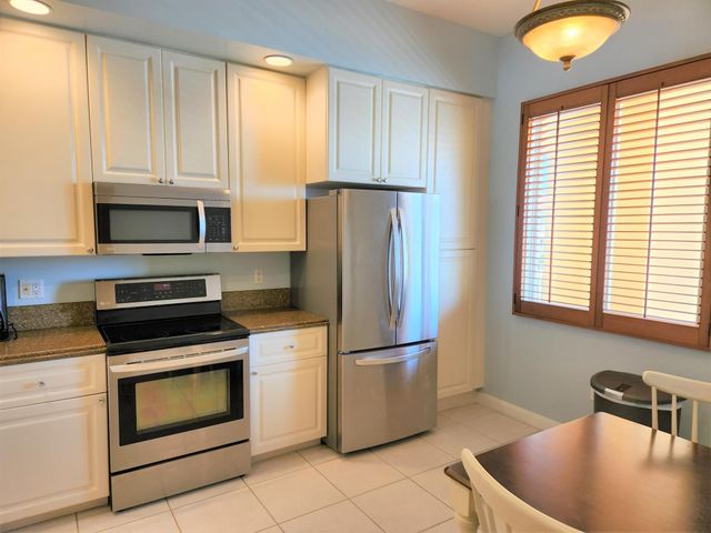 9 Harbour Isle Drive E Ph-5, Fort Pierce, FL 34949