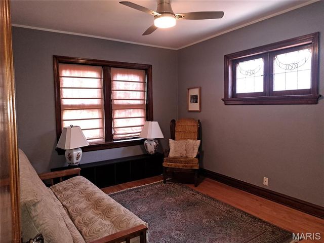 5239 Walsh Street, St Louis, MO 63109