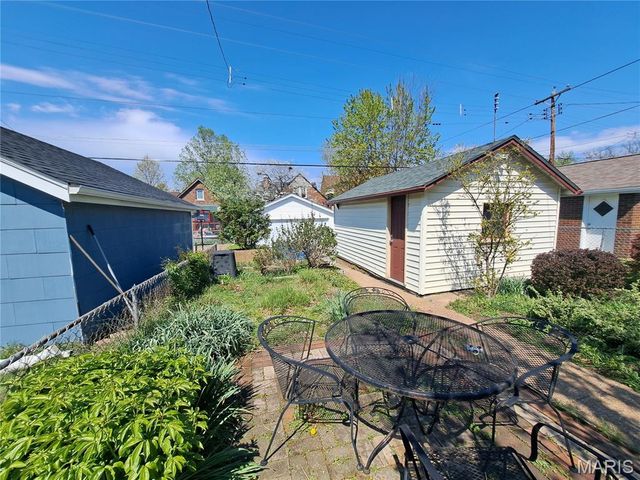 5239 Walsh Street, St Louis, MO 63109