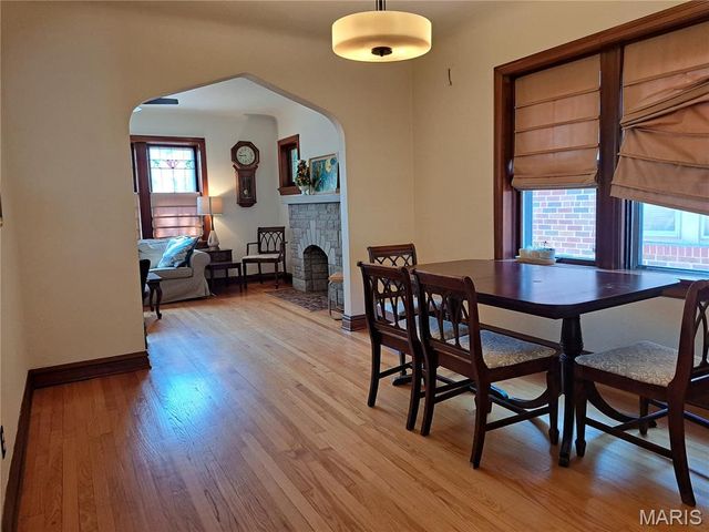 5239 Walsh Street, St Louis, MO 63109