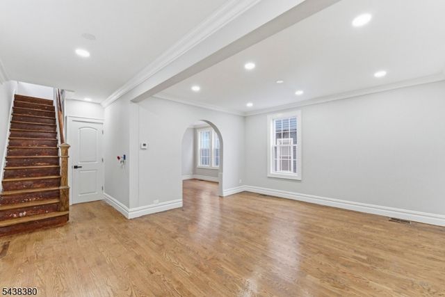579 Newark Ave, Kenilworth Boro, NJ 07033