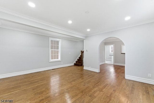 579 Newark Ave, Kenilworth Boro, NJ 07033