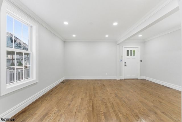 579 Newark Ave, Kenilworth Boro, NJ 07033