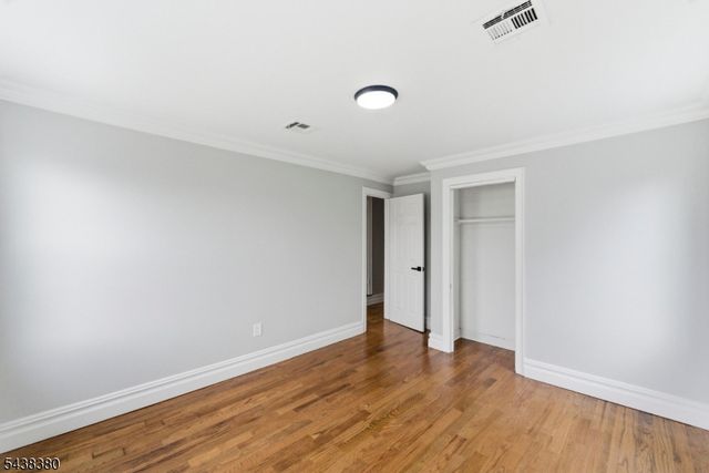 579 Newark Ave, Kenilworth Boro, NJ 07033