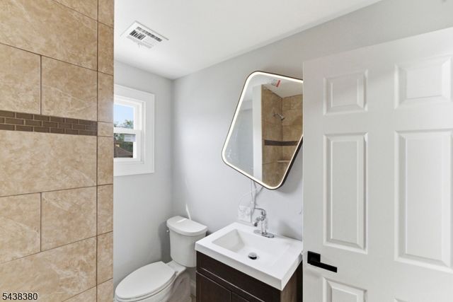 579 Newark Ave, Kenilworth Boro, NJ 07033