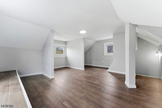 579 Newark Ave, Kenilworth Boro, NJ 07033