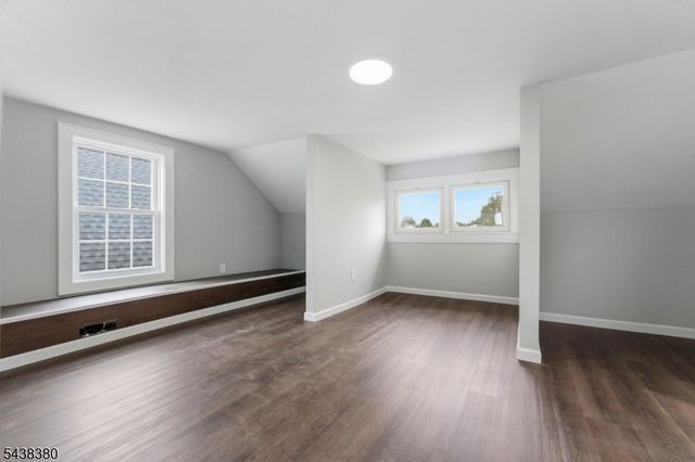 579 Newark Ave, Kenilworth Boro, NJ 07033