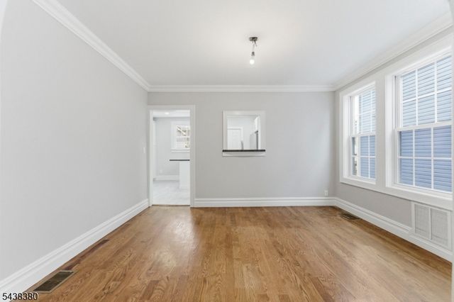 579 Newark Ave, Kenilworth Boro, NJ 07033