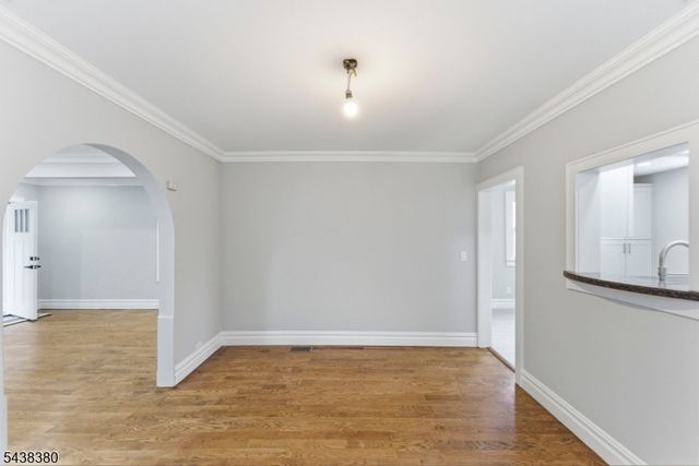 579 Newark Ave, Kenilworth Boro, NJ 07033