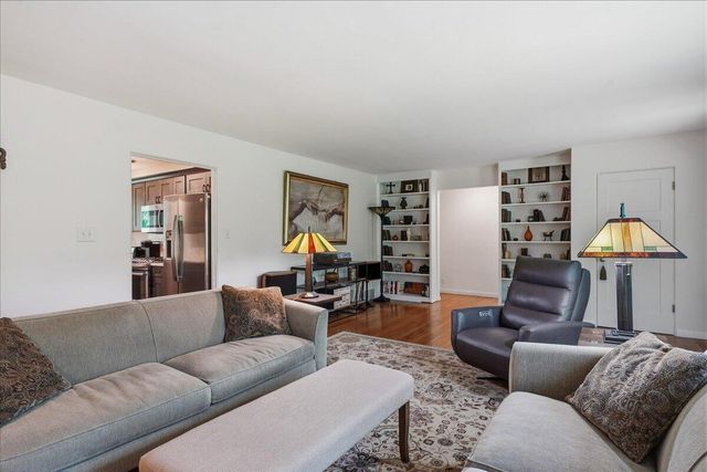 63 Ski Hill Road, Portage, IN 46368
