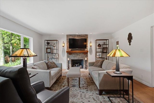63 Ski Hill Road, Portage, IN 46368