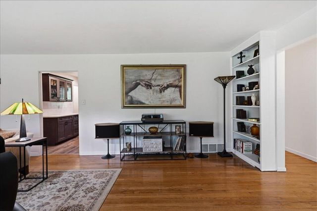 63 Ski Hill Road, Portage, IN 46368