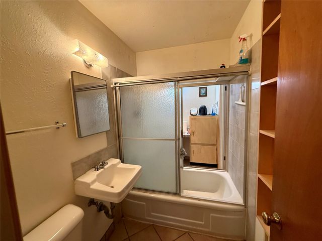 1621 Ben Hur Drive, Santa Fe, NM 87501