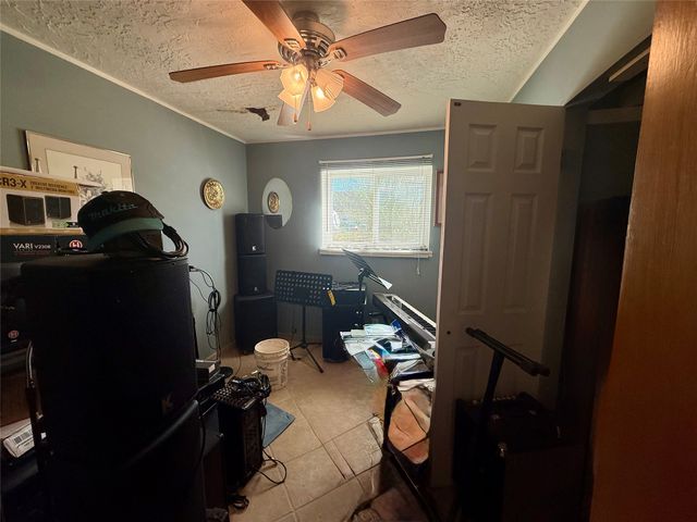 1621 Ben Hur Drive, Santa Fe, NM 87501