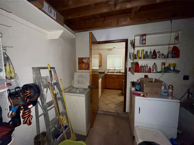 1621 Ben Hur Drive, Santa Fe, NM 87501