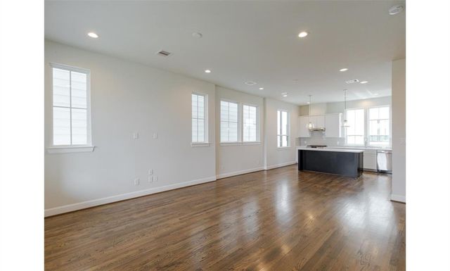 2802 Grand Fountains Drive F, Houston, TX 77054