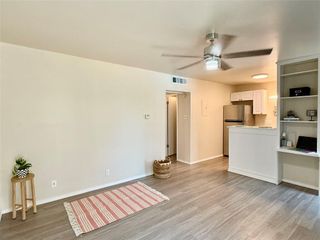 1000 W 26th ST 107, Austin, TX 78705