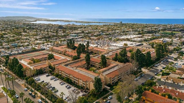 1885 Diamond St 2-322, San Diego, CA 92109