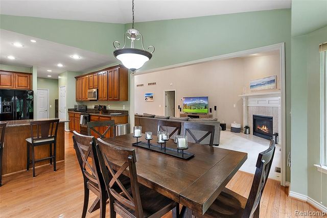 2681 Kentwood Drive 69, Utica, MI 48316