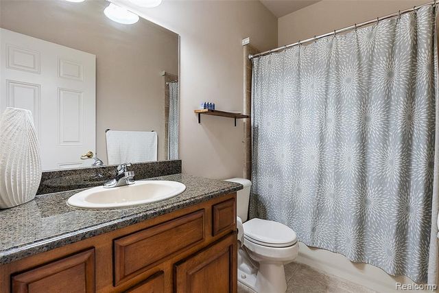 2681 Kentwood Drive 69, Utica, MI 48316