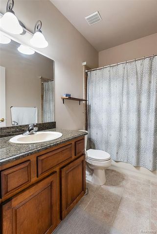 2681 Kentwood Drive 69, Utica, MI 48316