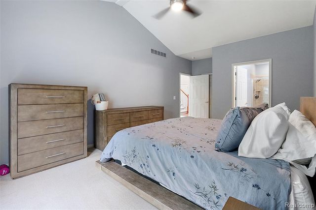 2681 Kentwood Drive 69, Utica, MI 48316