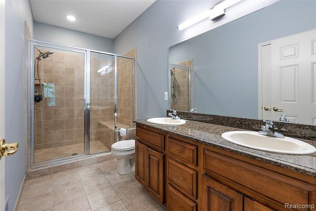 2681 Kentwood Drive 69, Utica, MI 48316