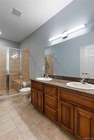 2681 Kentwood Drive 69, Utica, MI 48316