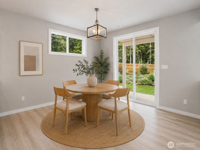 4132 Lakeview Avenue NW, Bremerton, WA 98312