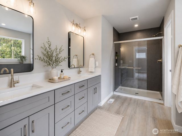 4132 Lakeview Avenue NW, Bremerton, WA 98312