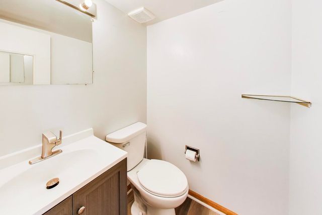 6235 Gold Circle 6235, Hanover Park, IL 60133