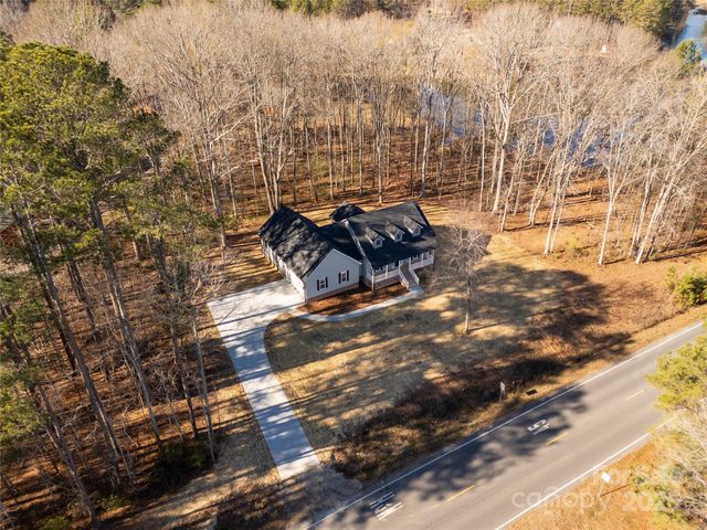 1489 Paraham Road S, York, SC 29745