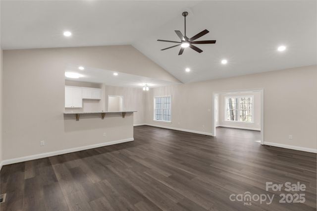 1489 Paraham Road S, York, SC 29745