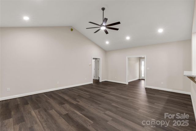 1489 Paraham Road S, York, SC 29745