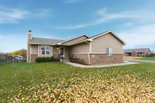 1605 N McRae Dr, Goddard, KS 67052