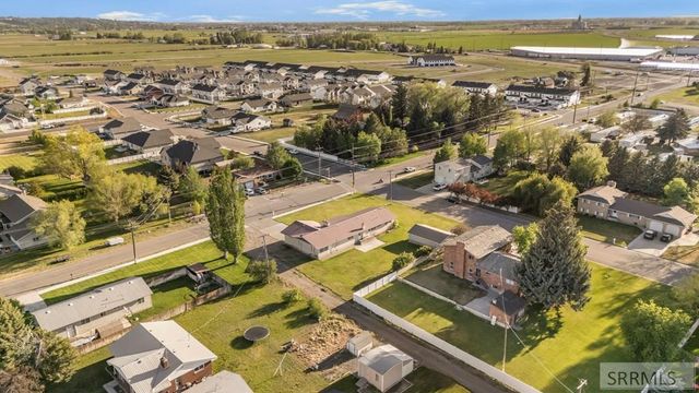 126 W 3 S, Sugar City, ID 83448