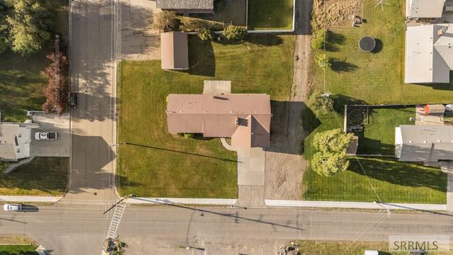 126 W 3 S, Sugar City, ID 83448