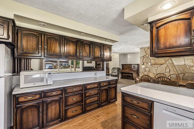 126 W 3 S, Sugar City, ID 83448