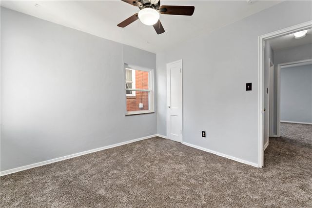 569 Loretto Road, Greenfield, PA 15217