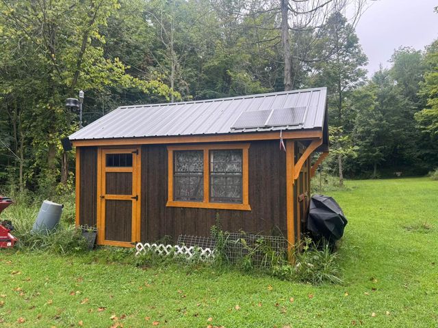 1934 County Rd 194, Fredericktown, OH 43019