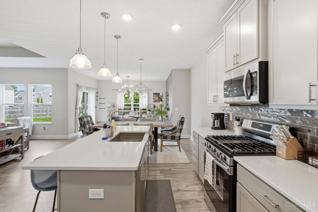 159 Holly Oak Court, Hamilton, OH 45013