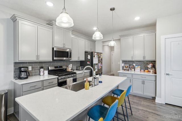 159 Holly Oak Court, Hamilton, OH 45013