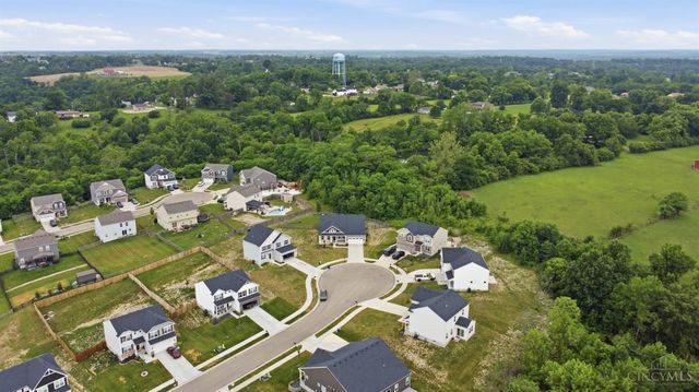 159 Holly Oak Court, Hamilton, OH 45013