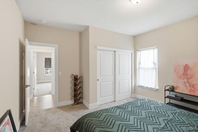159 Holly Oak Court, Hamilton, OH 45013